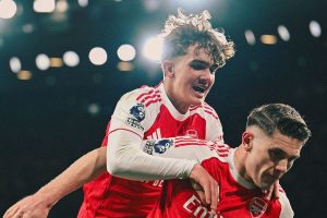 Arsenal Menang Dramatis Atas Everton, Unggul 9 Poin
