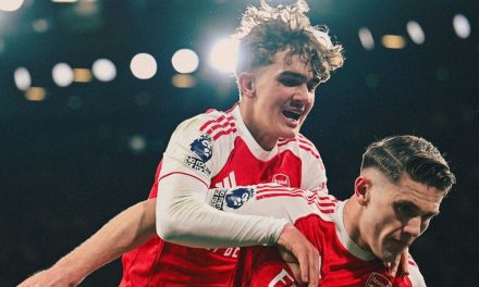 Arsenal Menang Dramatis Atas Everton, Unggul 9 Poin