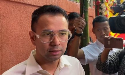 Raffi Ahmad Tinjau Lokasi Kereta Api Argo Bromo Anggrek