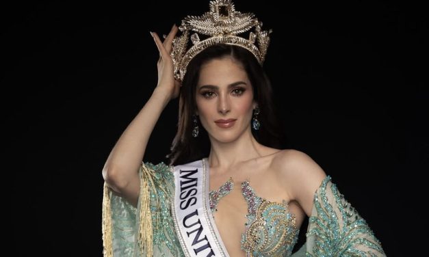 Peserta Miss Meksiko Di Hina, Peserta Lain Pilih Walk Out Massal