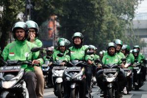Pemerintah Resmi Pangkas Potongan Aplikasi Driver Ojol Jadi 8%
