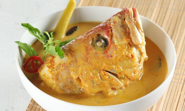 Gulai Kepala Ikan Kakap: Jejak Akulturasi Budaya India Dan Lokal