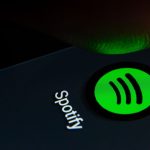 Spotify Bersihkan Ratusan Akun Manipulatif Berbasis Musik AI