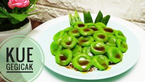 Mengenal Kue Gegicak, Kue Ketan Khas Banjar Yang Kenyal