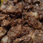 Mengenal Saksang, Olahan Daging Berbumbu Rempah Kaya Rasa