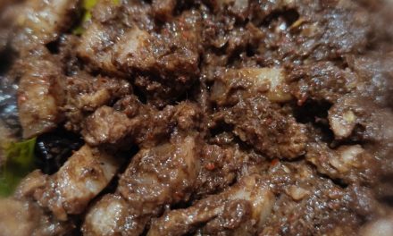 Mengenal Saksang, Olahan Daging Berbumbu Rempah Kaya Rasa
