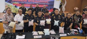Pilot Malaysia Tersangka Penyelundupan 26 Kg Sabu Dan Ekstasi