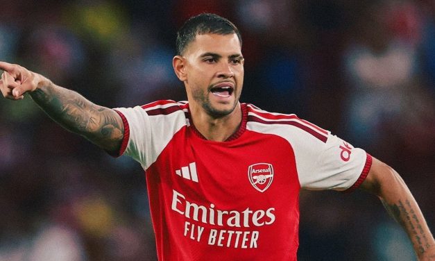 Bruno Guimarães Cetak Gol Debut, Arsenal Pimpin Klasemen